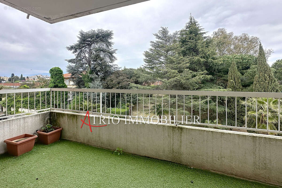 Appartement à CAGNES-SUR-MER