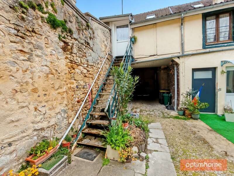 Appartement à PRECY-SUR-OISE