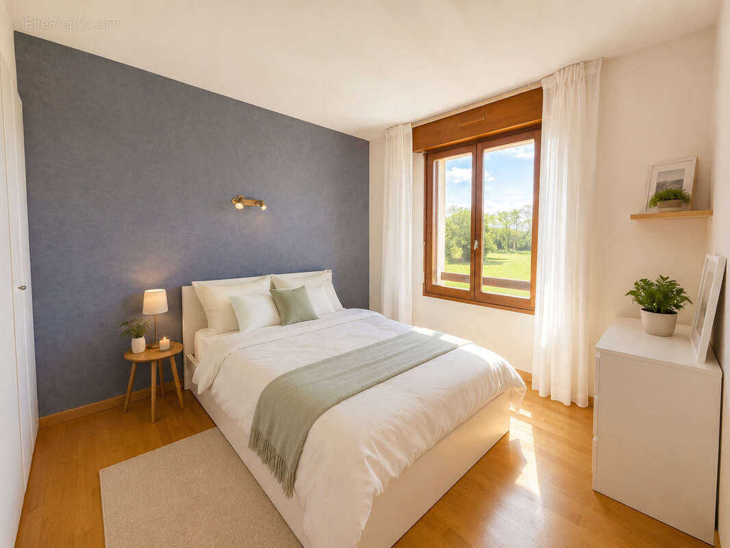 Appartement à BONNE