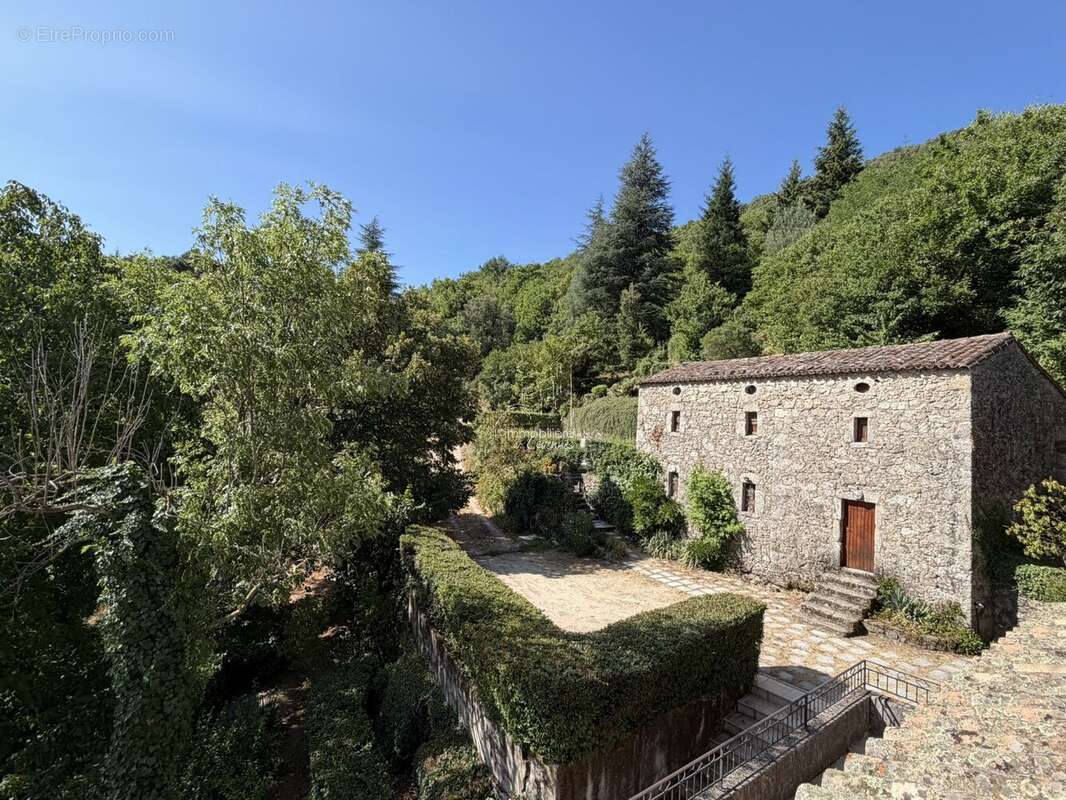 Maison 83 m² à Saint-Andre-De-Majencoules  - photo 3