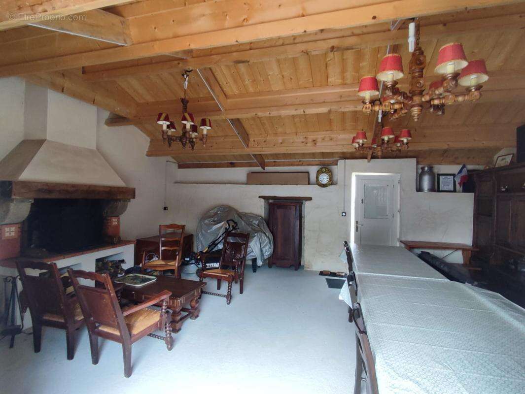 Maison à SAINT-LUMINE-DE-COUTAIS