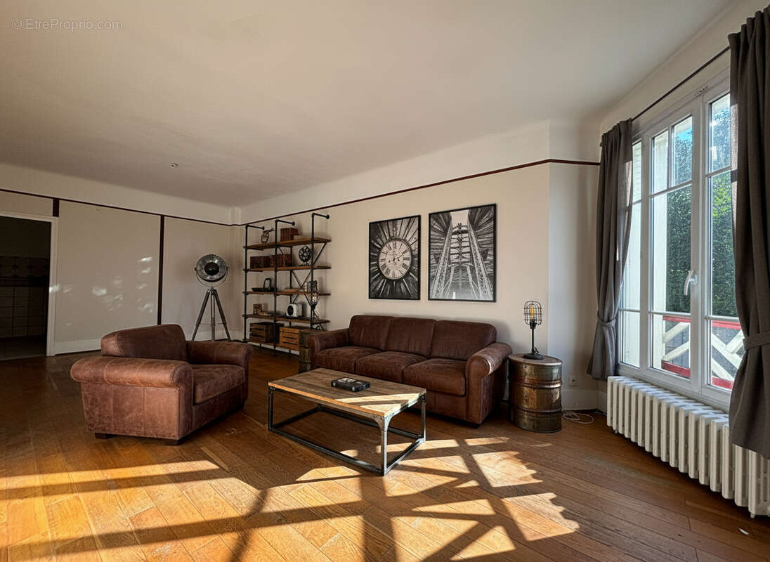 Maison à ENGHIEN-LES-BAINS