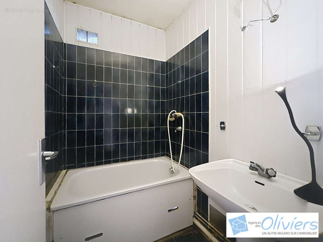 Maison à VOISINS-LE-BRETONNEUX