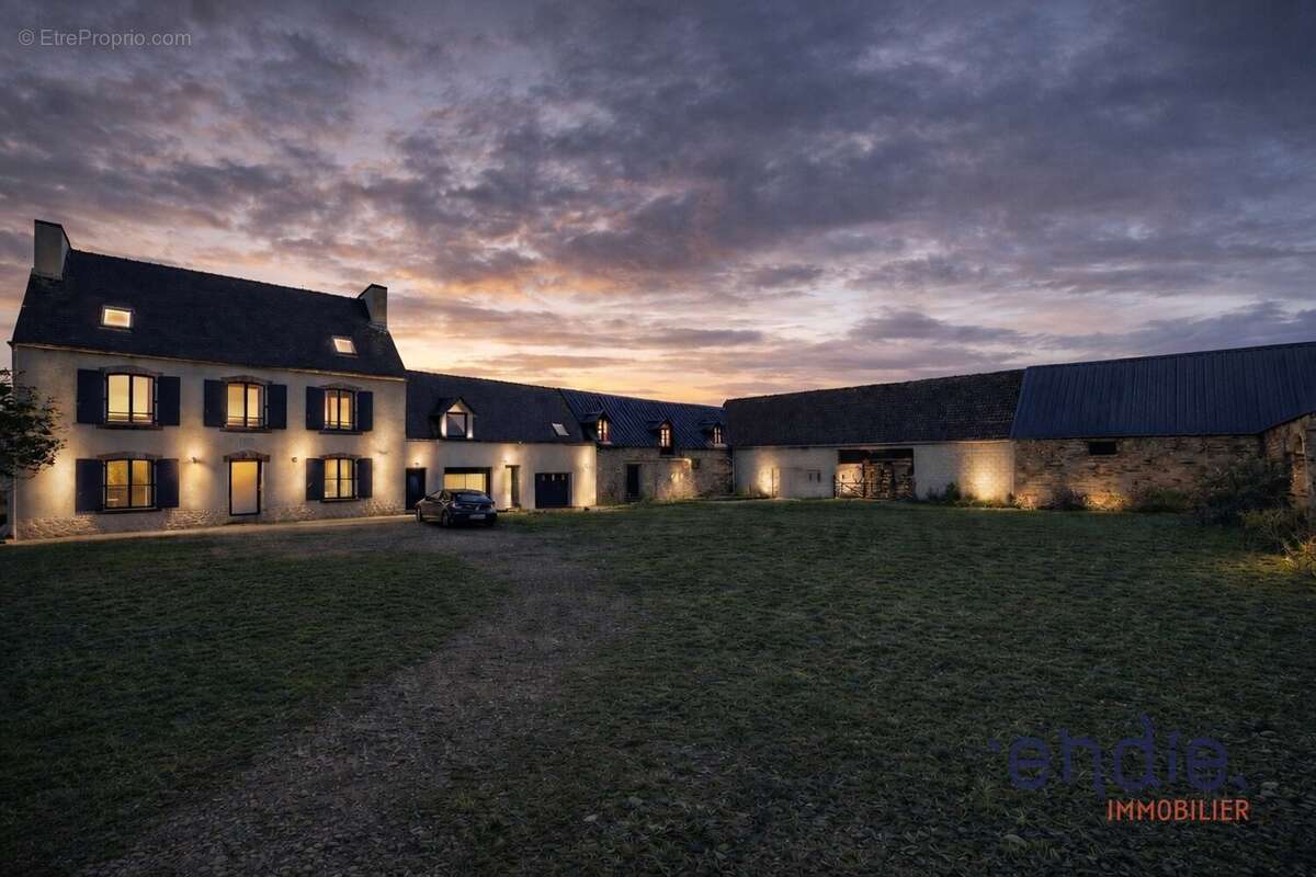Maison à QUIMPER