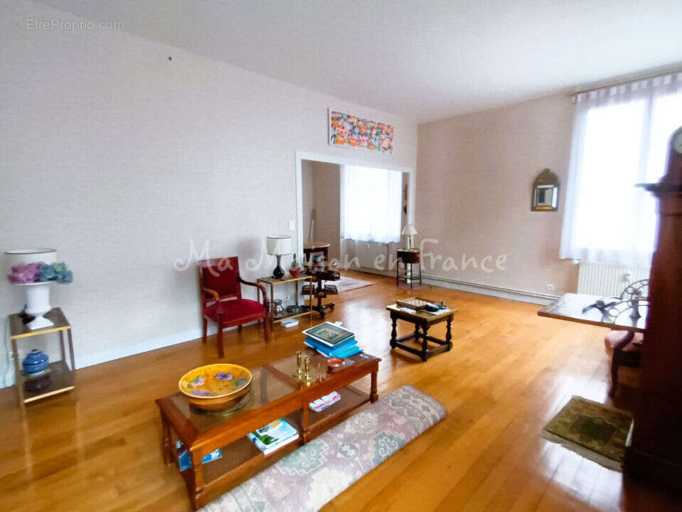 Appartement à VICHY