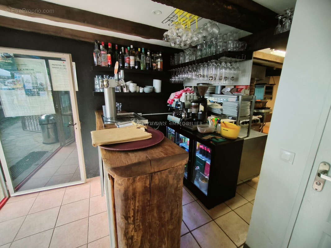 Appartement à SEGUR-LE-CHATEAU