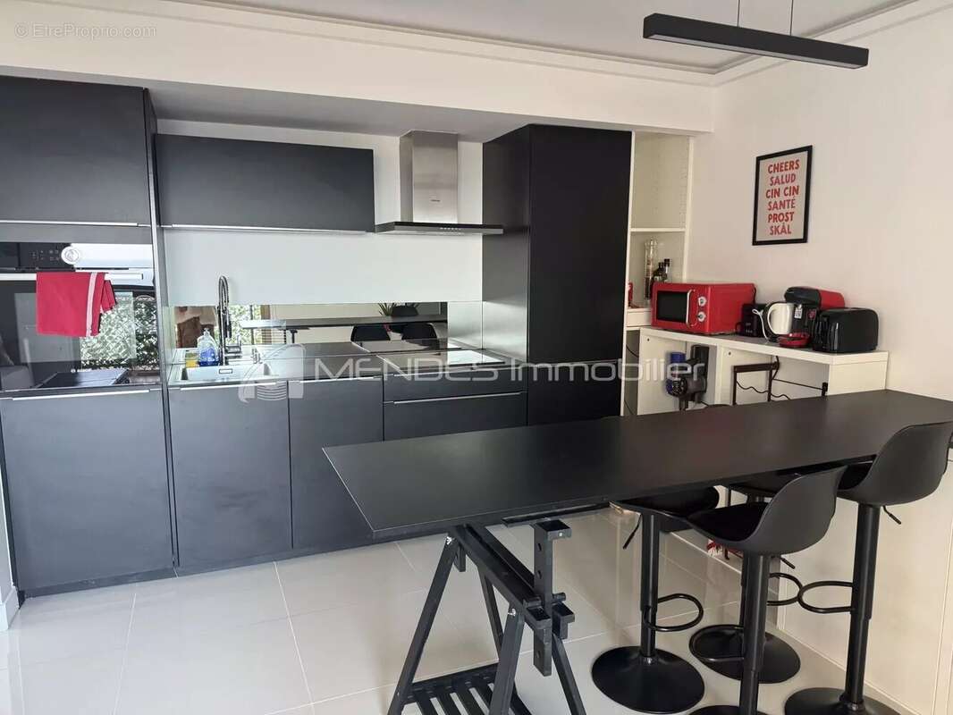 Appartement à CAP-D'AIL