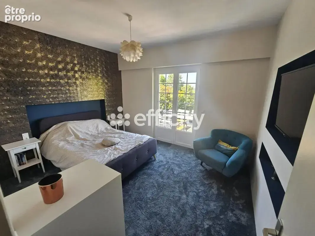 Maison 7 pièces 170 m² à vendre à Montauban-De-Bretagne (35360) - photo 8