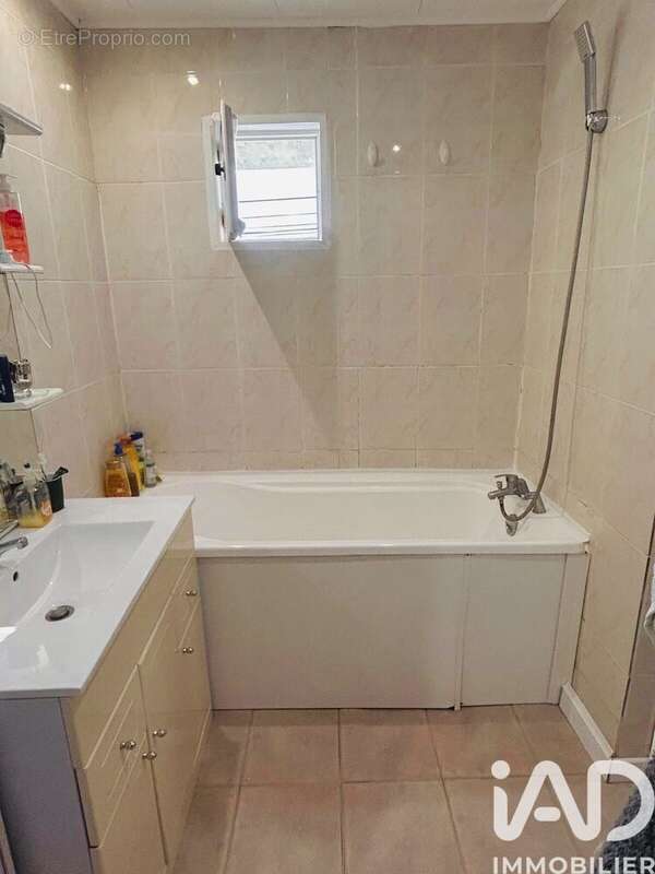 Photo 9 - Maison à SAINT-THIBERY