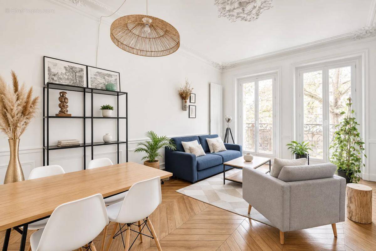 Appartement à PARIS-10E