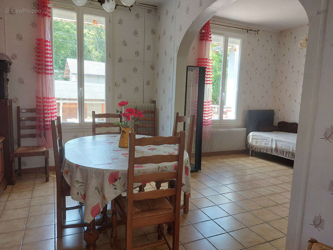 Maison Bourges 4 pièce(s) 75,30 m2 - photo 5