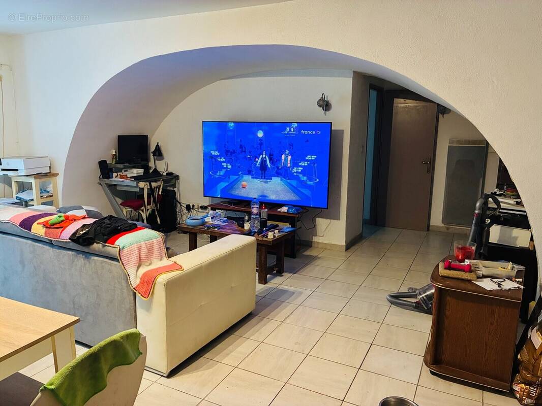 Appartement à SAINT-GENIES-DE-MALGOIRES