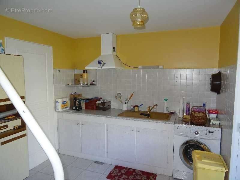 Maison à SAINT-JUNIEN