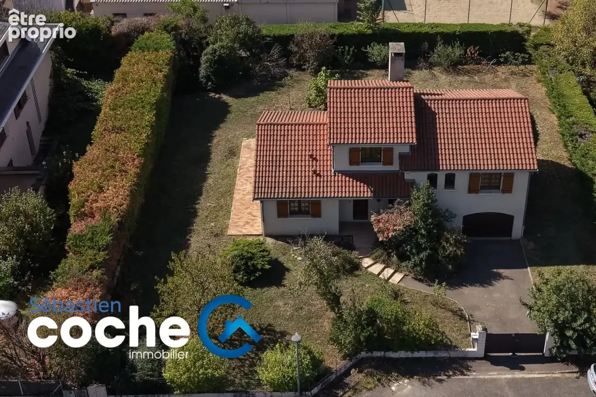Exclusivité Chassieu - Villa 121m2 avec garage 50m2  sur parcelle 1000m2 - photo 18
