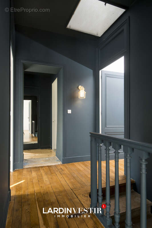 Maison à SAINT-GENIS-LAVAL