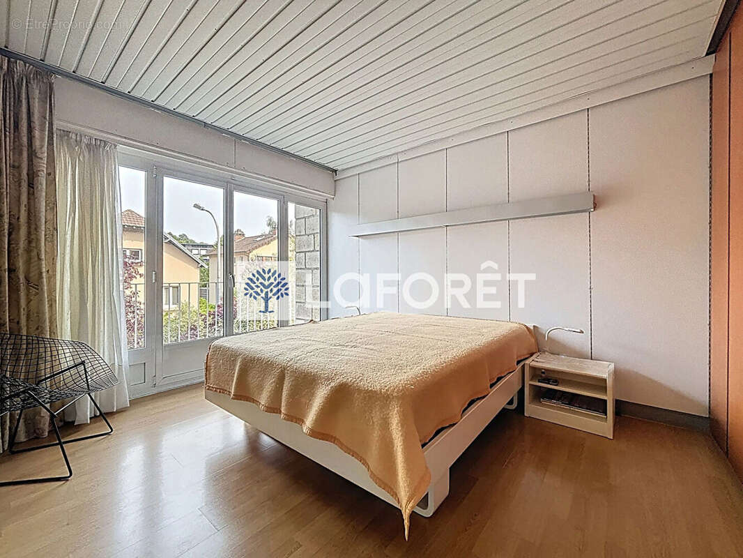 Maison à LOUVECIENNES