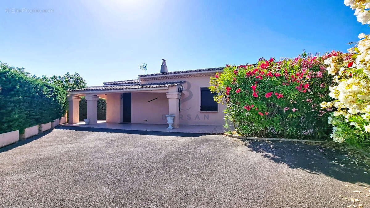 Villa quartier tour de mare fréjus, avec appartement indépendant - photo 2