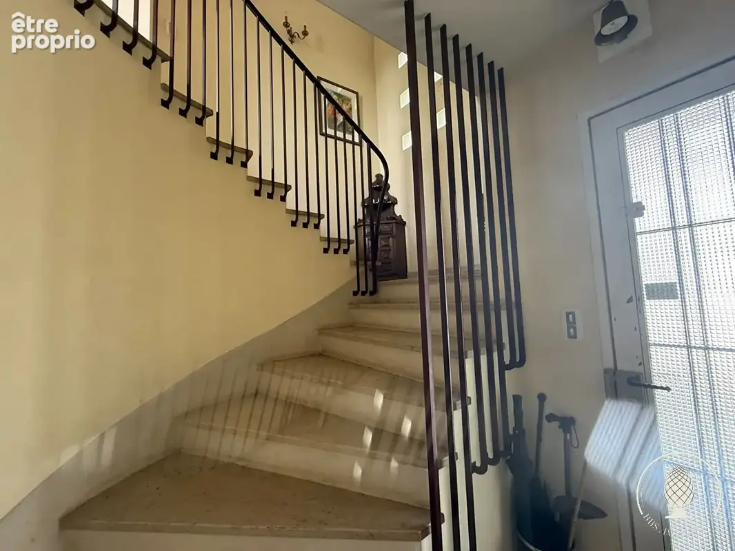 Maison à rénover à La Rochelle (Porte Royale) - photo 3