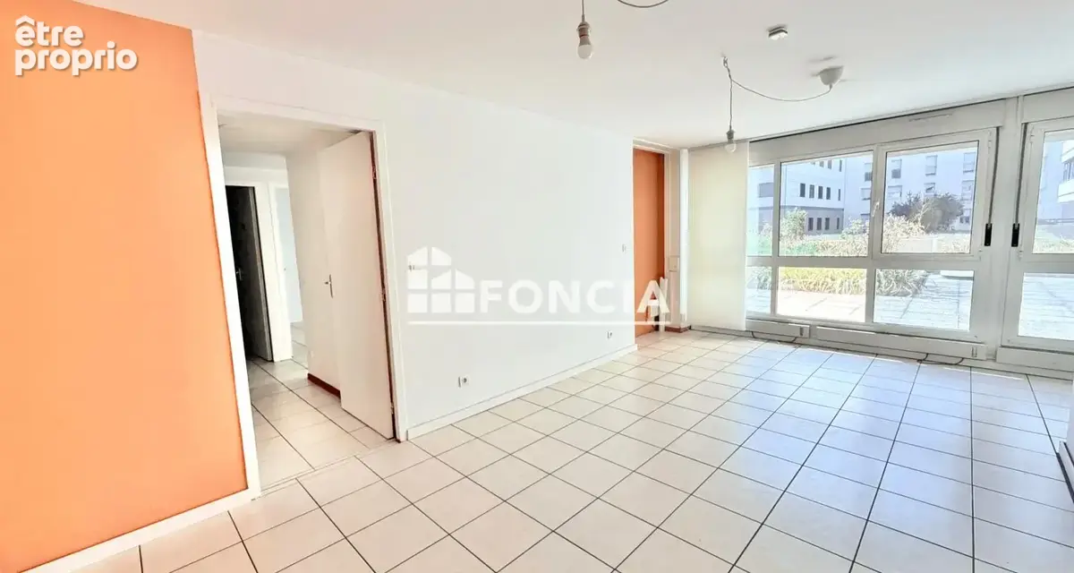 Photo Commerce à Lyon-6e au prix de 358 500€