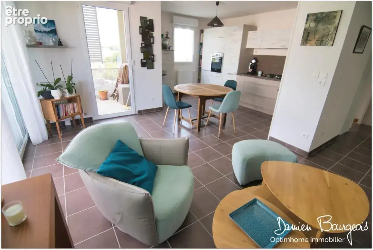 T3 avec terrasse, vue sur le Jura et garage - photo 11