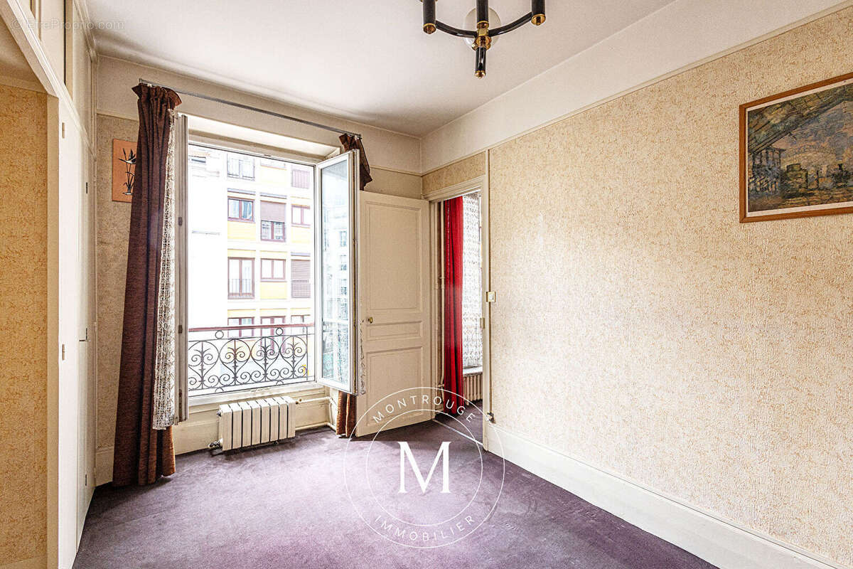 Appartement à MONTROUGE