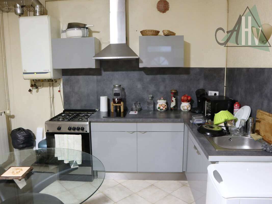 Appartement à VILLENEUVE-LA-GUYARD