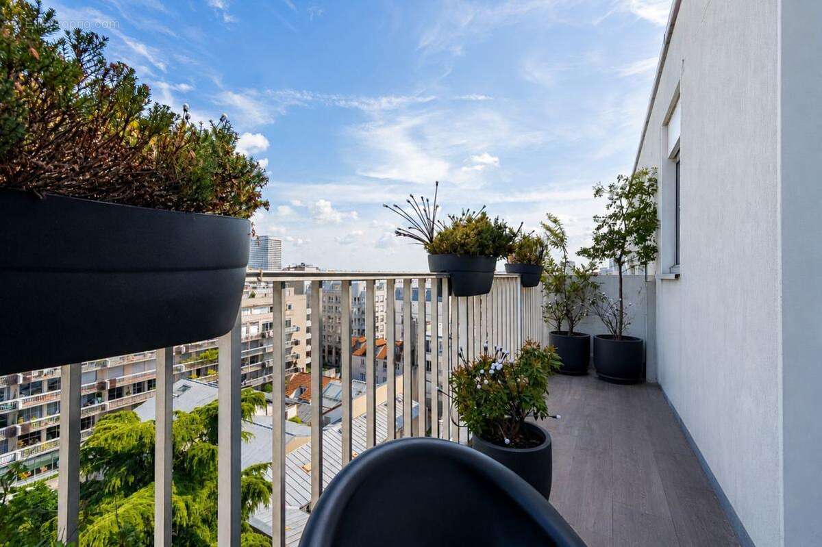 Appartement à PARIS-18E