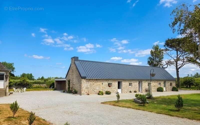 Maison à CLEDER