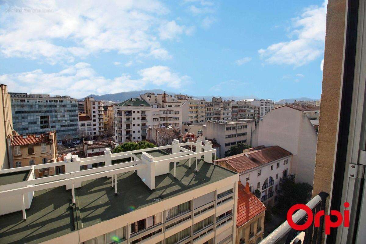 Appartement à MARSEILLE-8E