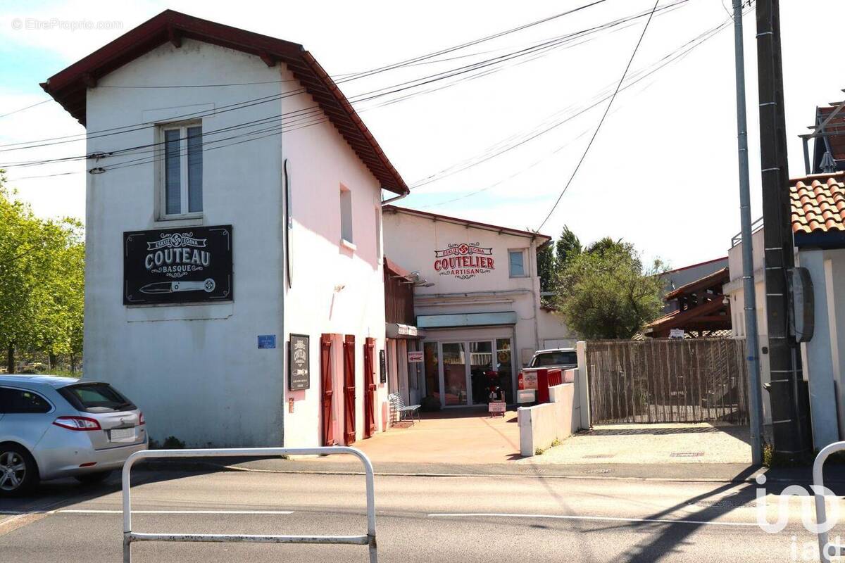 Photo 1 - Commerce à ANGLET