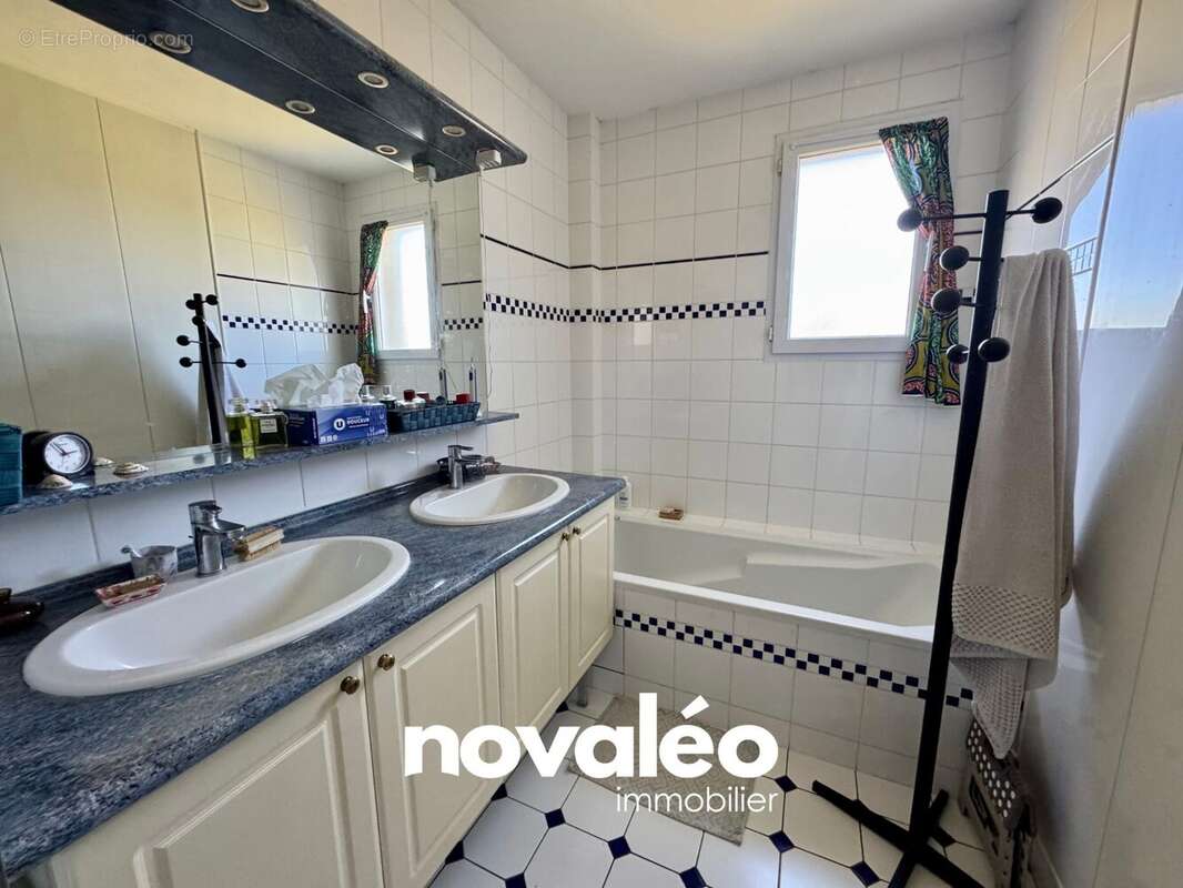 Maison à MIGNE-AUXANCES