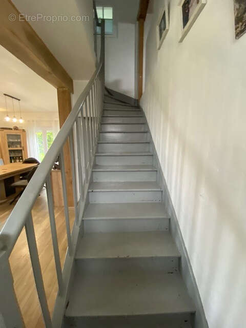 Maison à TREMBLAY-LES-VILLAGES