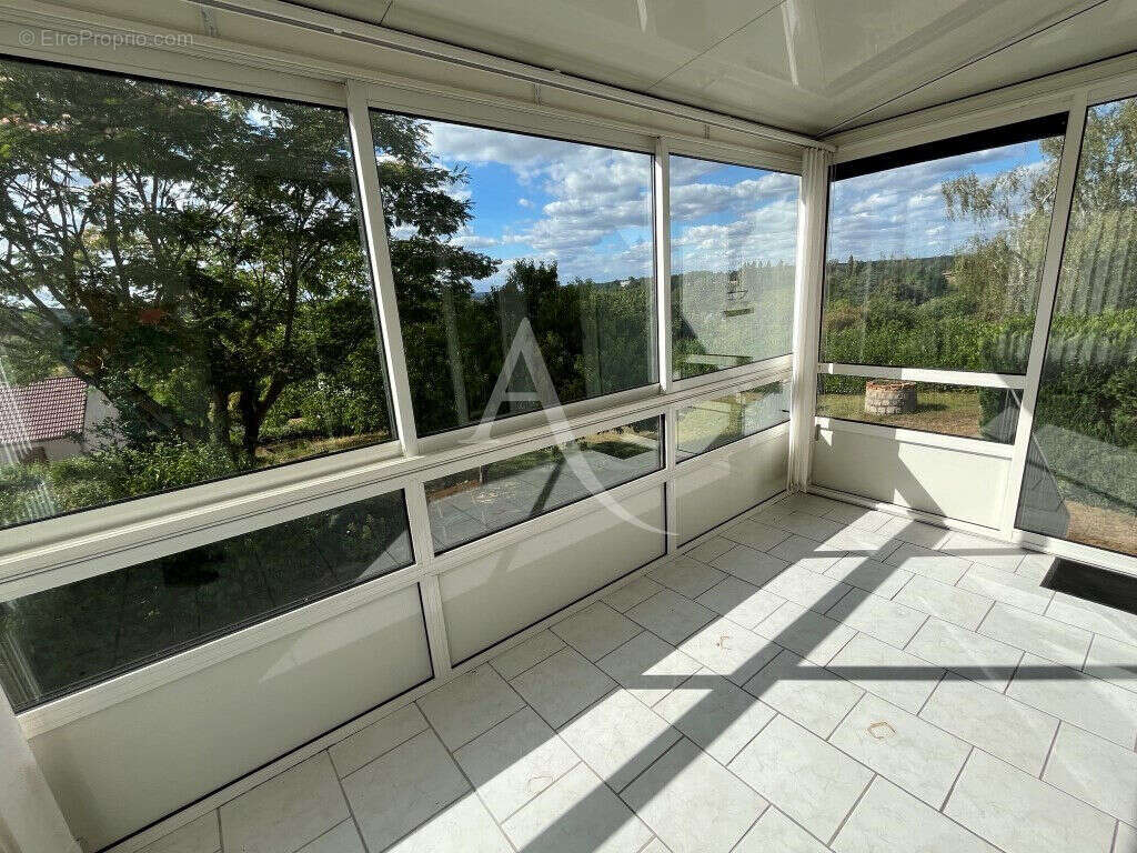 En vente - st martin d'heuille belle maison 3 chambres terrain - photo 8