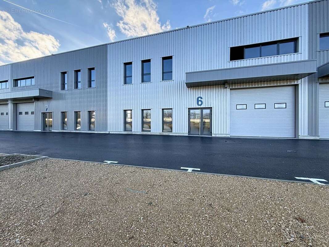 Commerce à BOURGOIN-JALLIEU