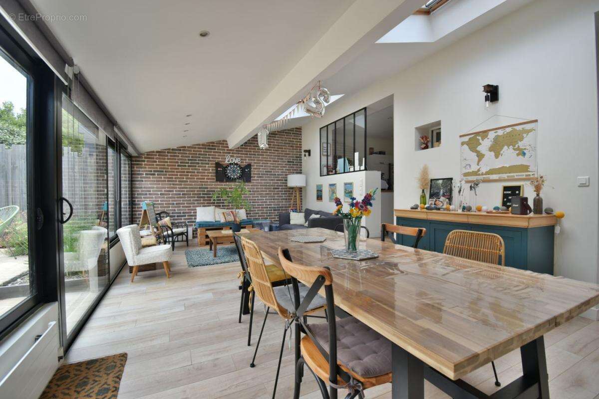 Maison 116 m² à Cholet  - photo 2