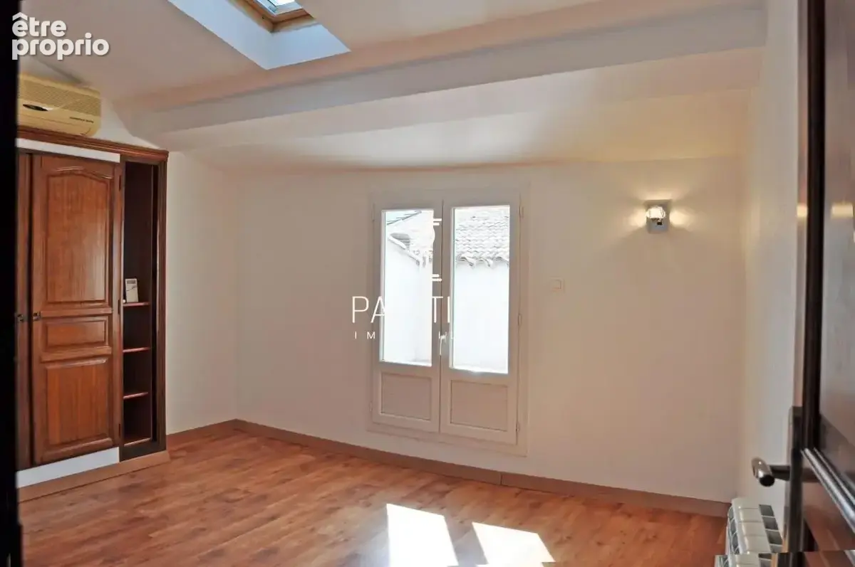 Duplex 87 m² avec terrasse - Centre historique de Sisteron - photo 7
