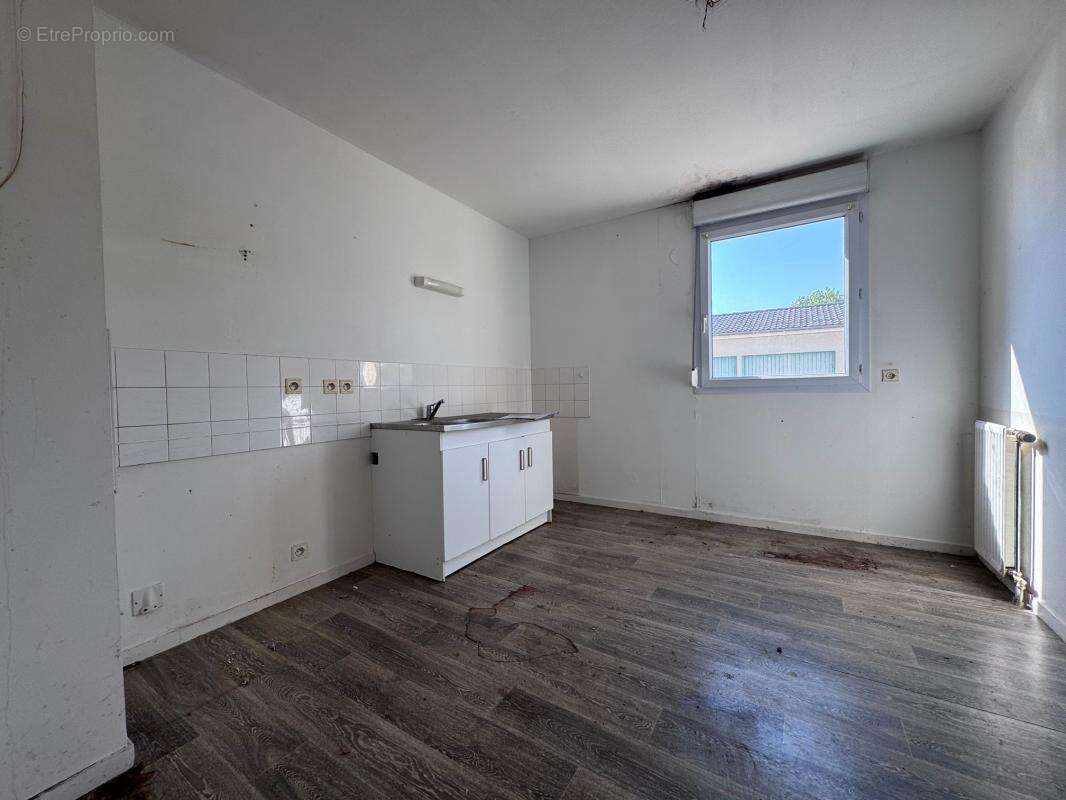 Appartement t3  au rdc avec terrasse - photo 7