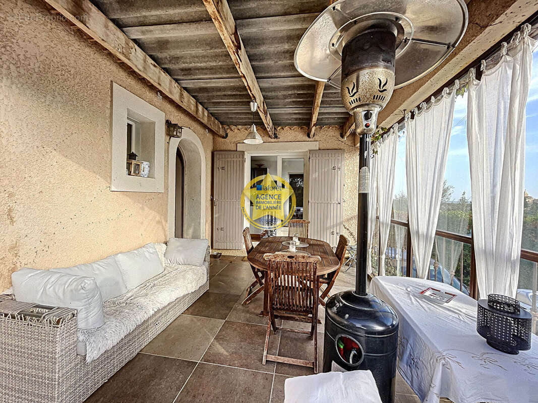 Maison à ROCHEFORT-DU-GARD