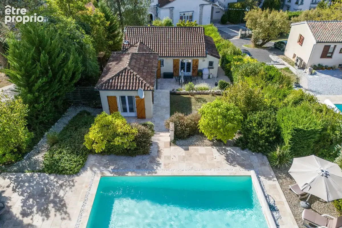 Photo Maison à Montcuq au prix de 325 000€