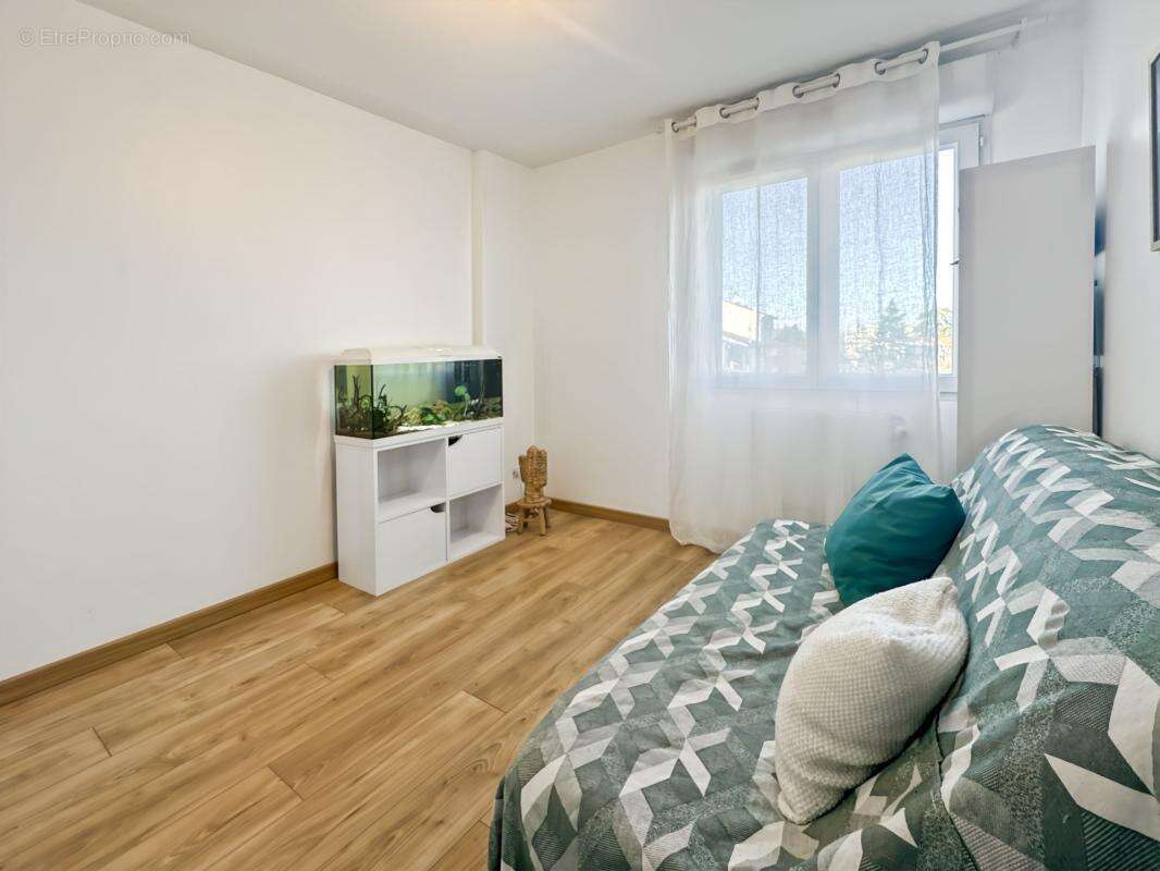 Appartement à BOURG-LES-VALENCE