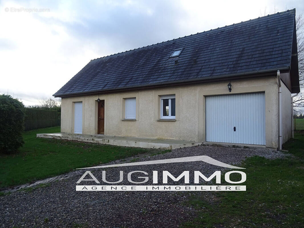 Maison à MOYAUX