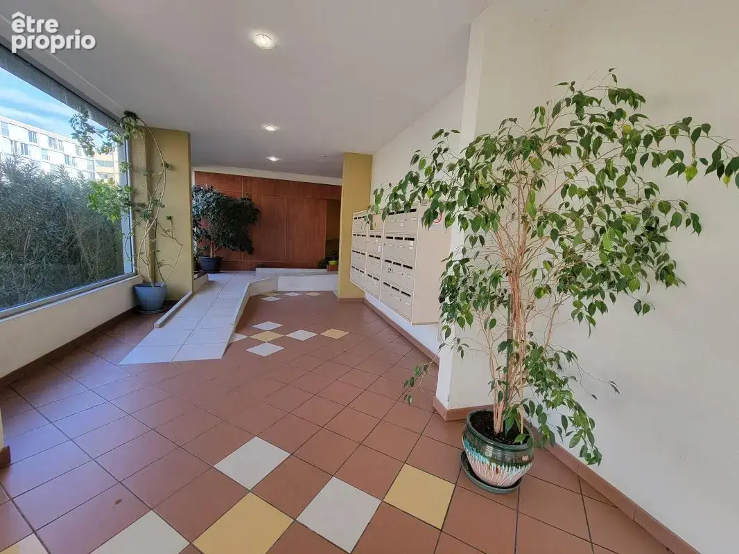 Appartement À Vendre - photo 12