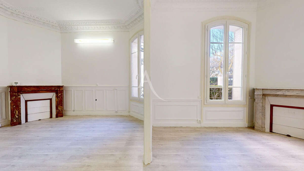 Appartement à LE RAINCY