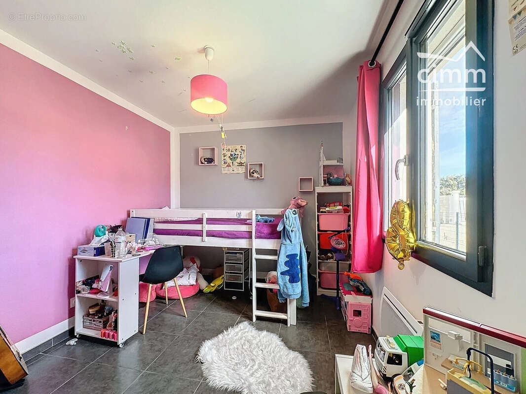 Maison 128 m² à Mazan  - photo 6