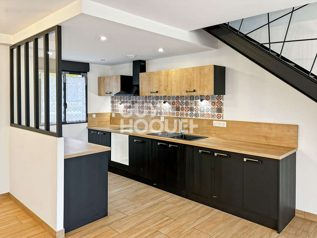 Maison à FONTENAY-TRESIGNY