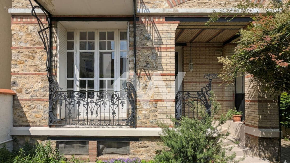 Maison à ENGHIEN-LES-BAINS