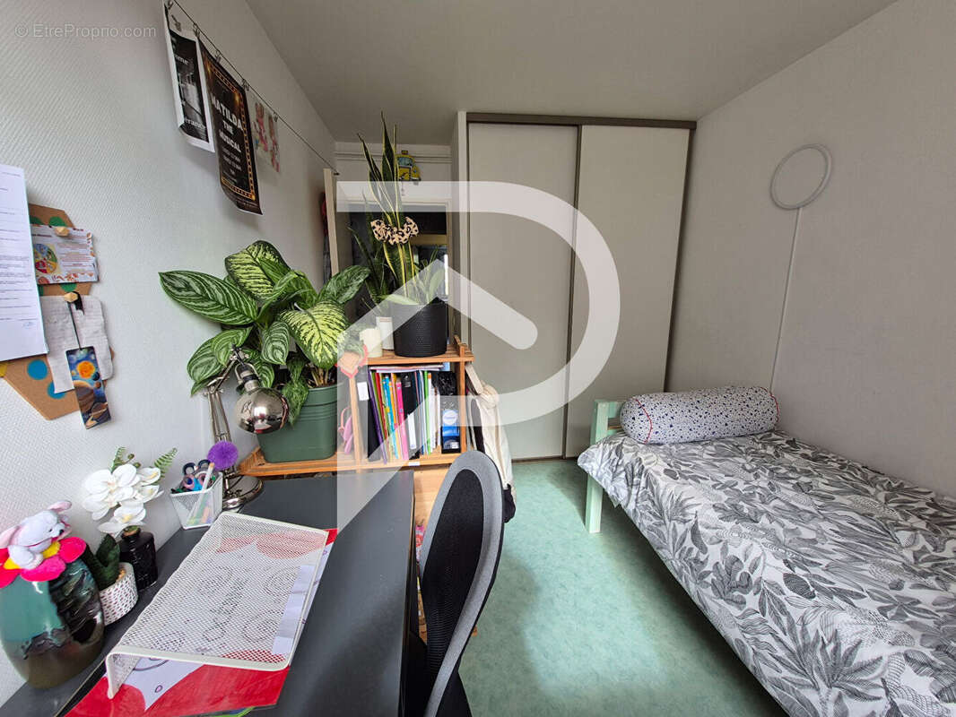 Appartement à ELANCOURT