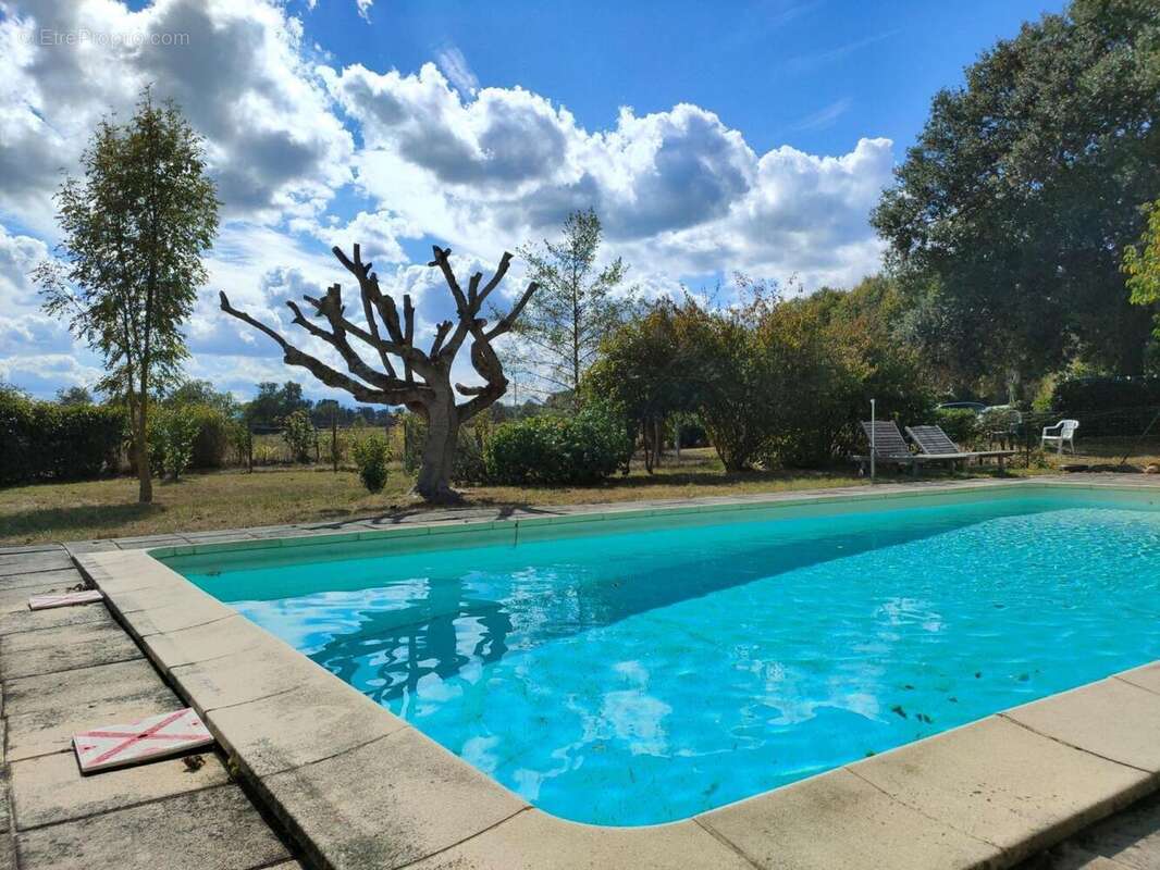 Maison à CASTELNAU-MAGNOAC