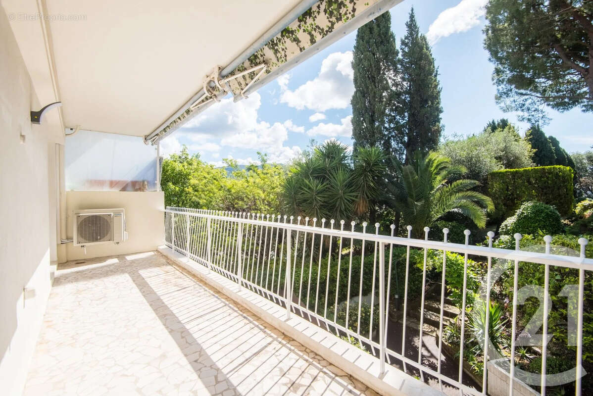 Appartement 81 m² à Nice  - photo 4