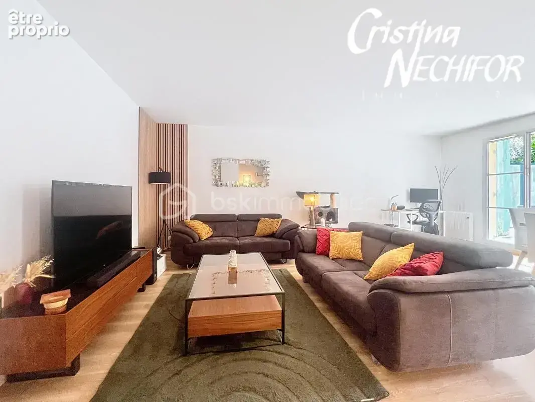 Serris – spacieux 4 pièces de 96 m² en rez-de-jardin – 3 chambres – terrasse ouest – box et parking - photo 2